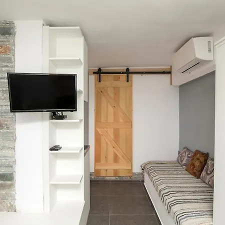 Stone Cozy In Nimporio Prázdninový dům *